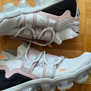 EUC Nike utility vapormax size mens 6, womens 7.5 , no box